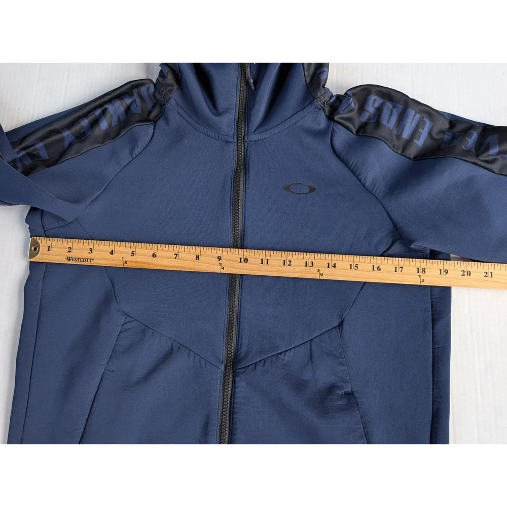 Oakley Enhance Synchronism Jacket‎ 3.0 Size Small Blue Full Zip FOA400153